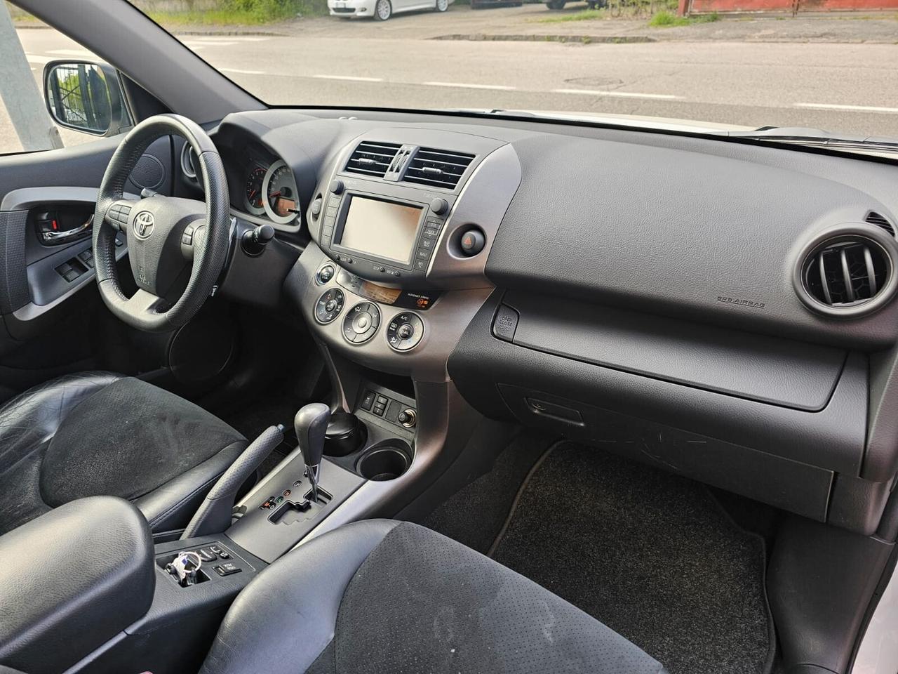 Toyota RAV4 Crossover 2.2 150cv D-Cat Executive*Pelle*Navi*Unipro*