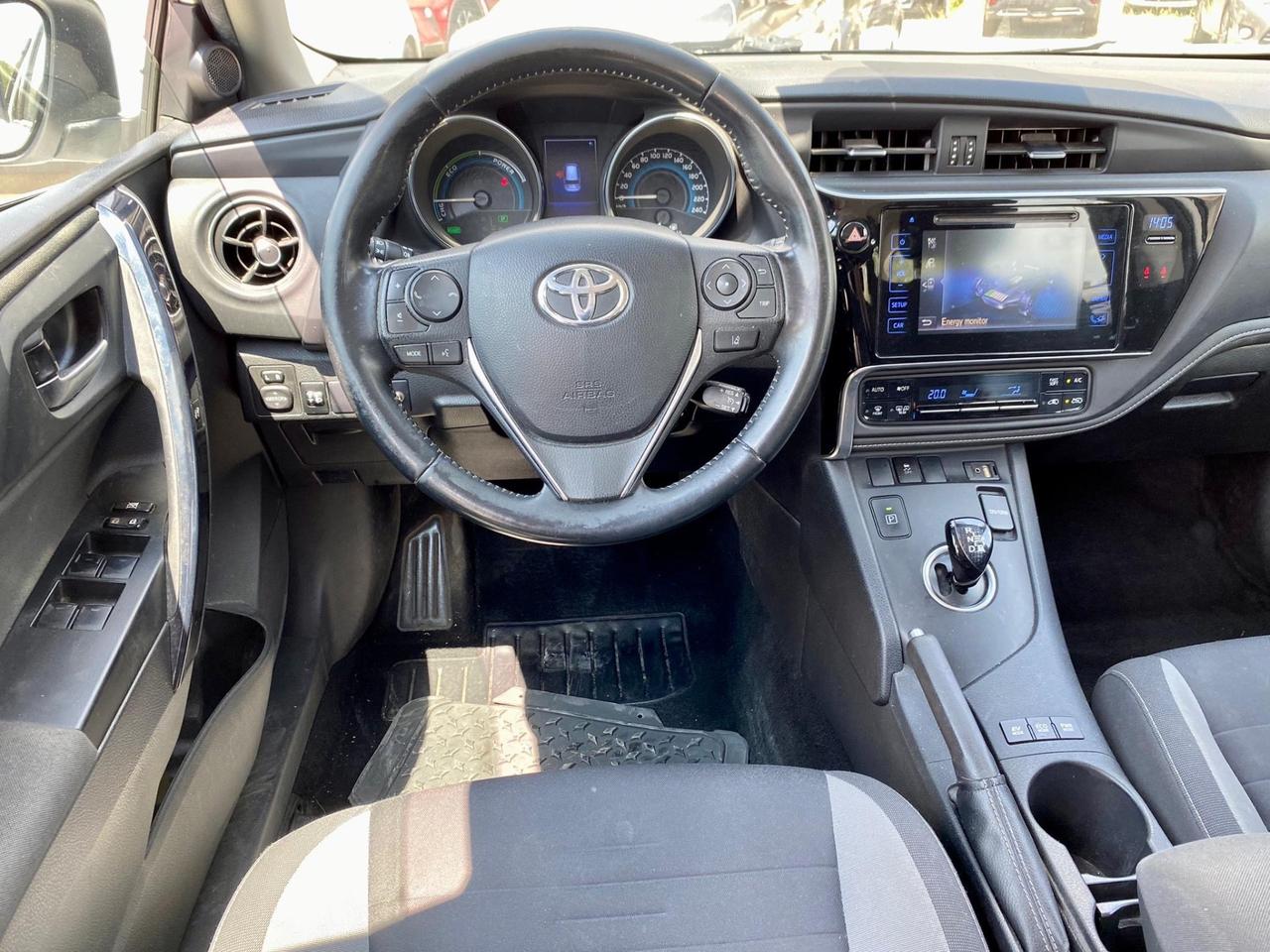 Toyota Auris Touring Sports 1.8 Hybrid Lounge