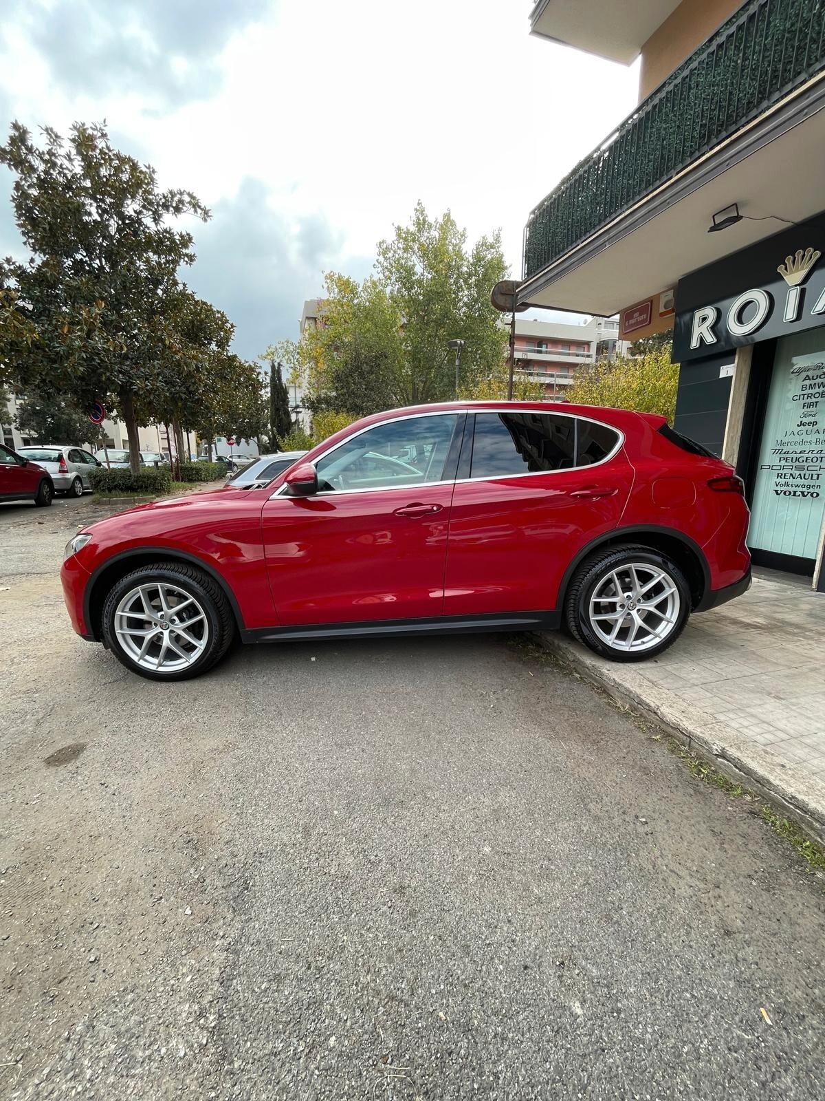 Alfa Romeo Stelvio 2.0 Turbo 280 CV AT8 Q4 First Edition