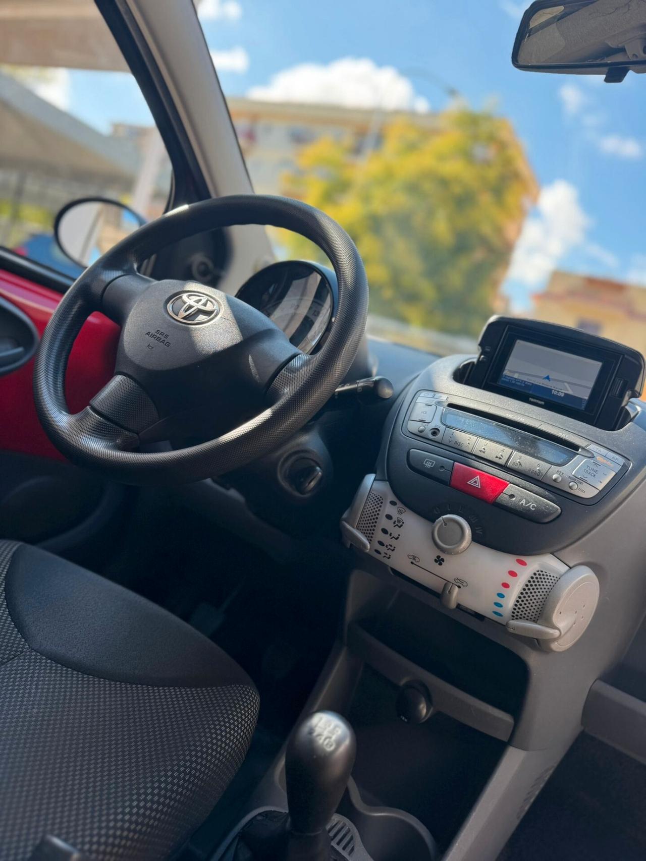 Toyota Aygo 1.0 12V VVT-i 5 porte