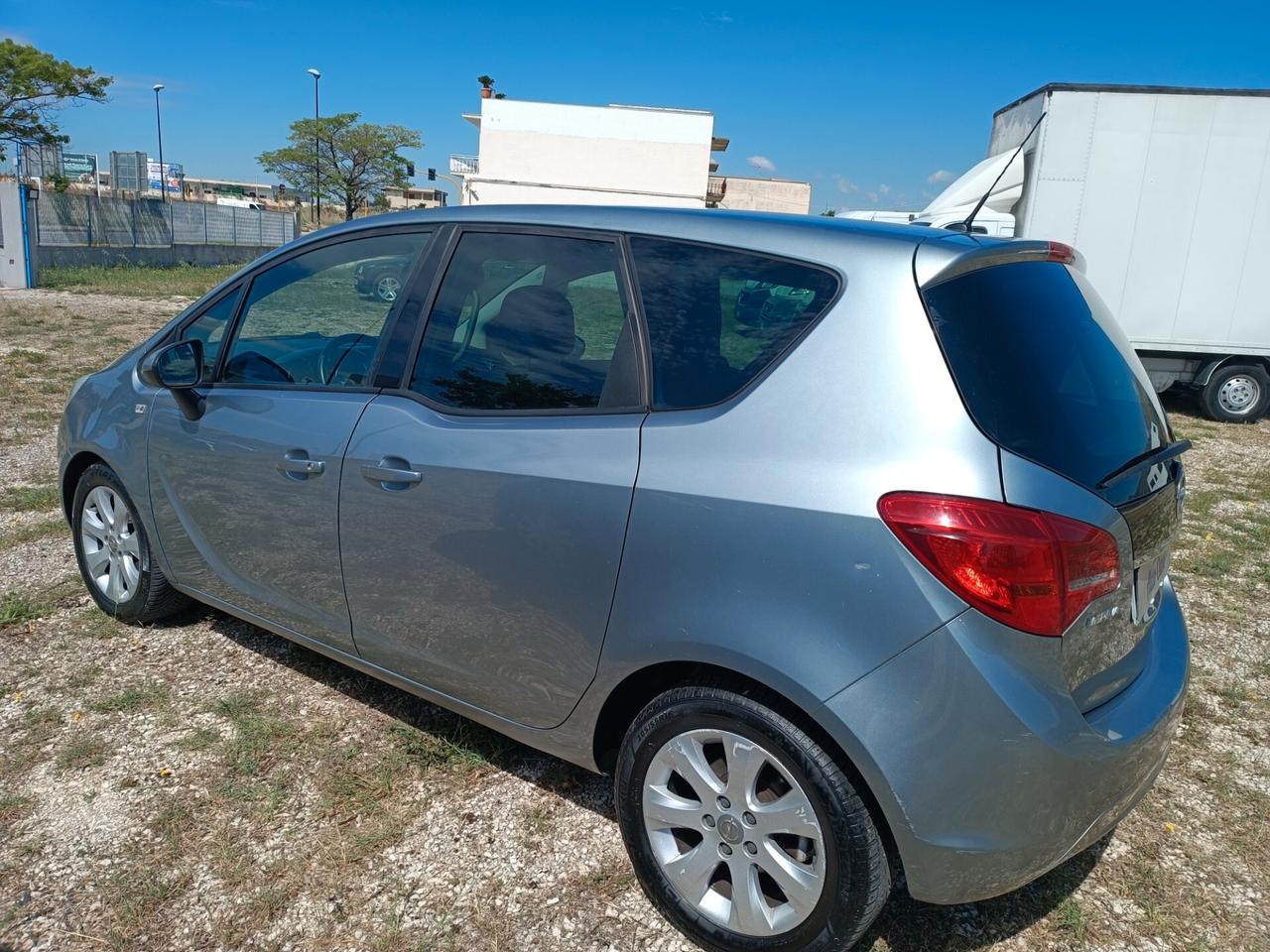 Opel Meriva 1.3 CDTI 95CV ecoFLEX Cosmo