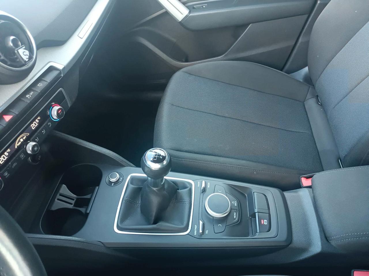 Audi Q2 30 TFSI Business