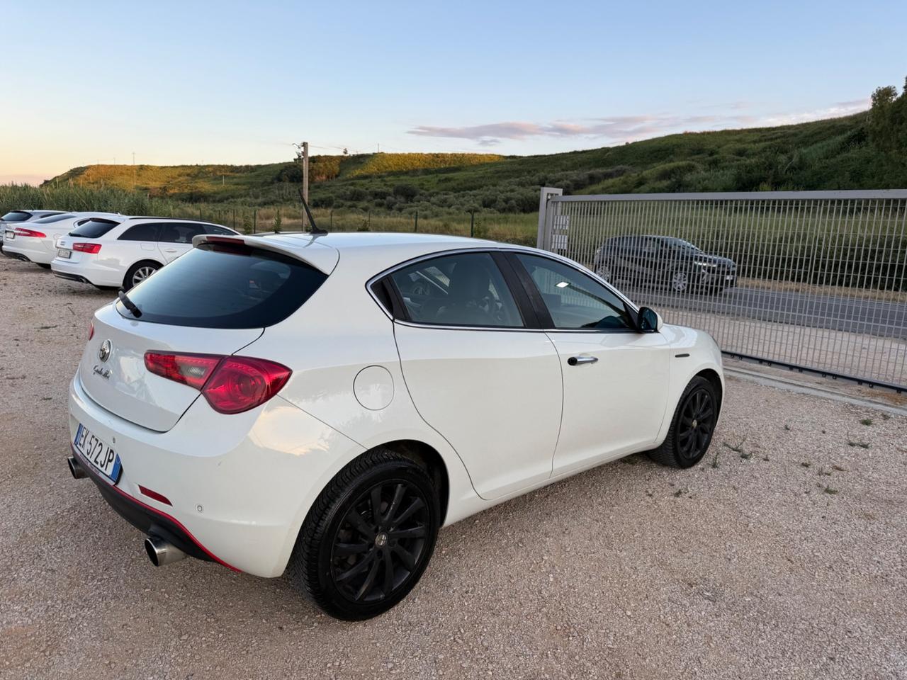 Alfa Romeo Giulietta 2.0 JTDm-2 170 CV 3.999€ PERMUTE