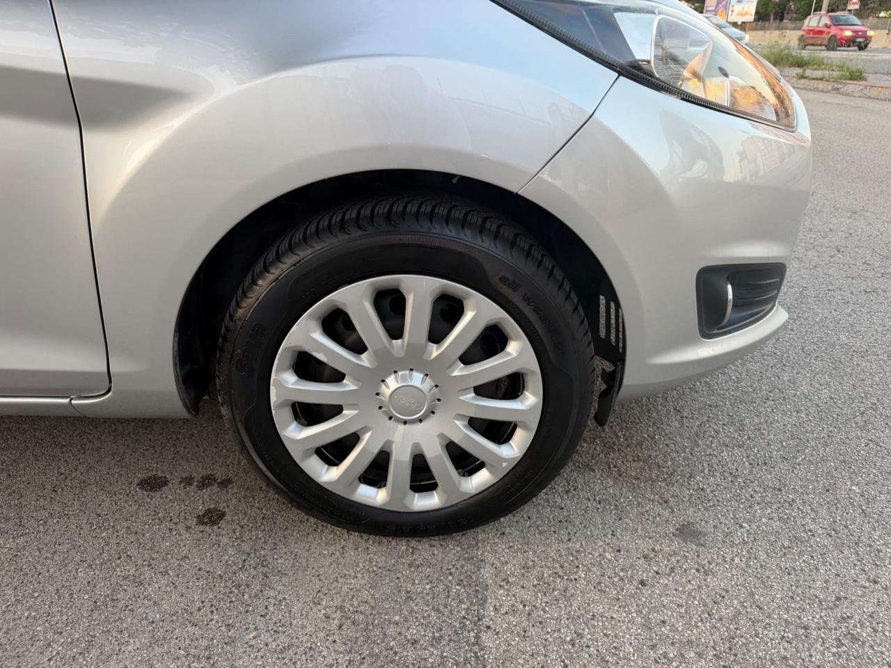 Ford Fiesta 1.2 benzina 60 cv 2014