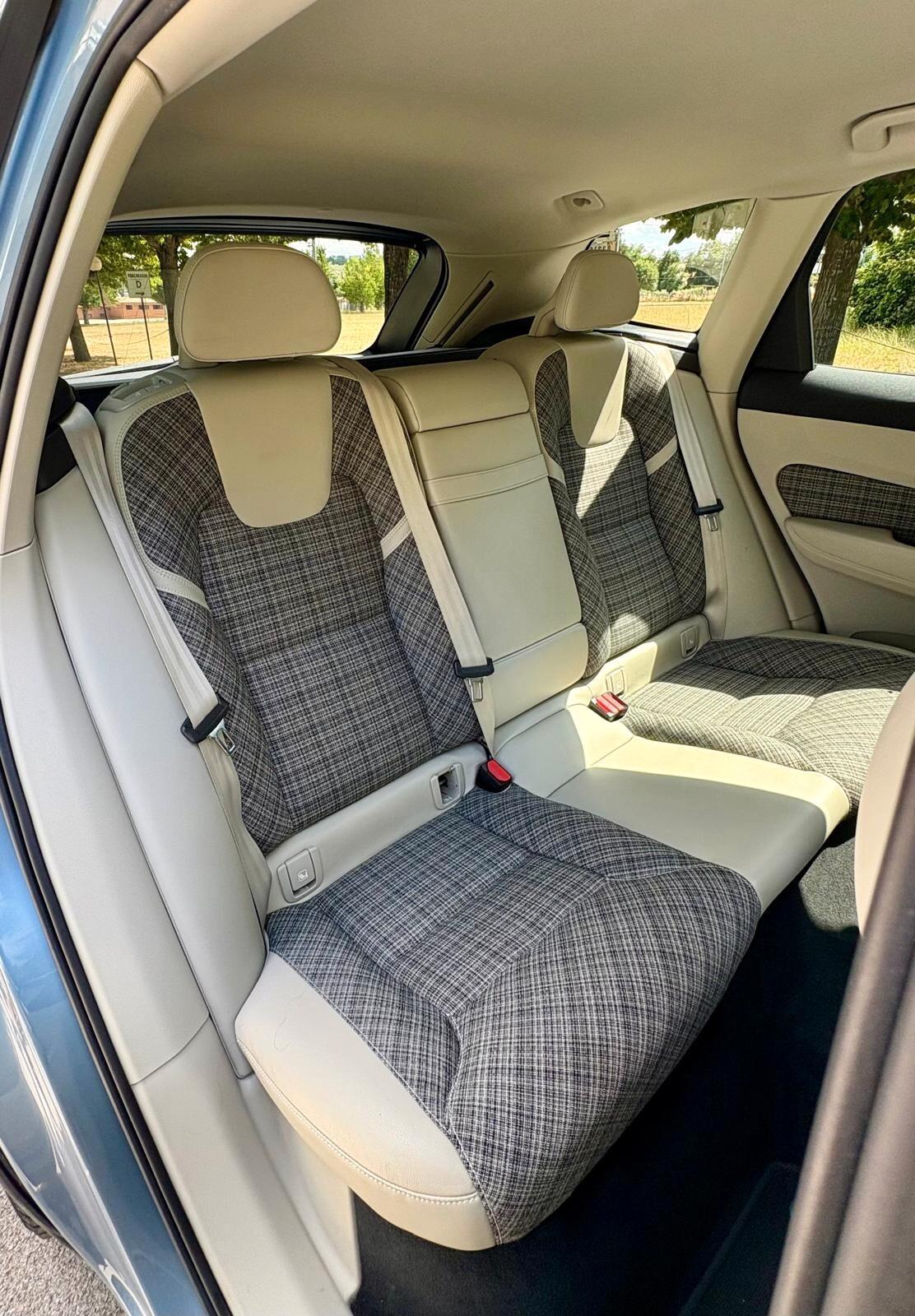 Volvo XC60 D4 AWD Geartronic Inscription