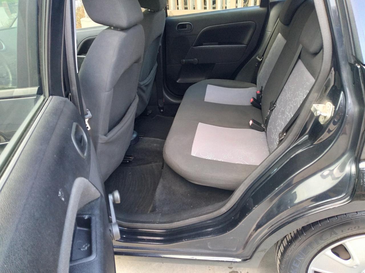 Ford Fiesta 1.4 TDCi 5p.