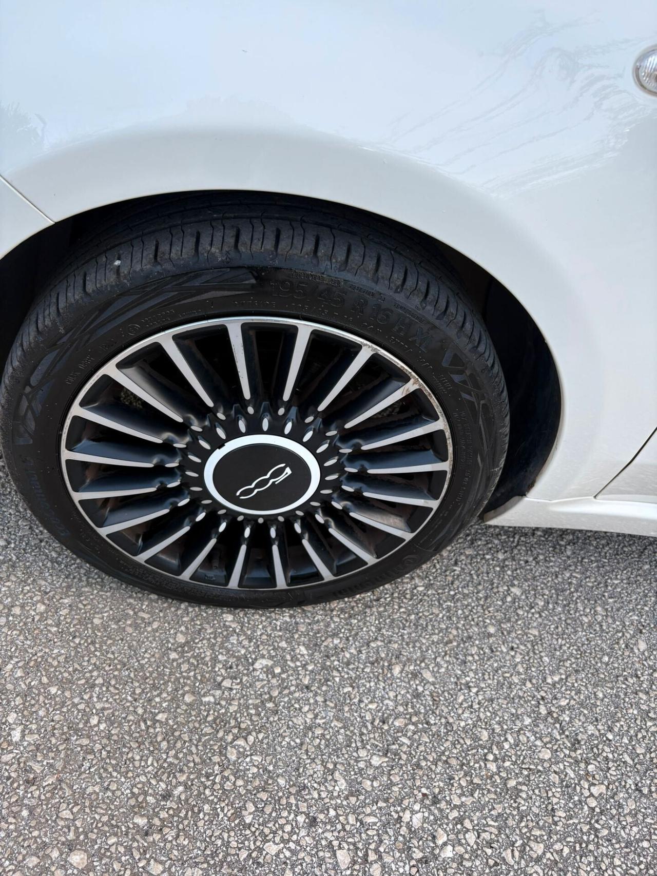 Fiat 500 1.0 Hybrid Launch Edition