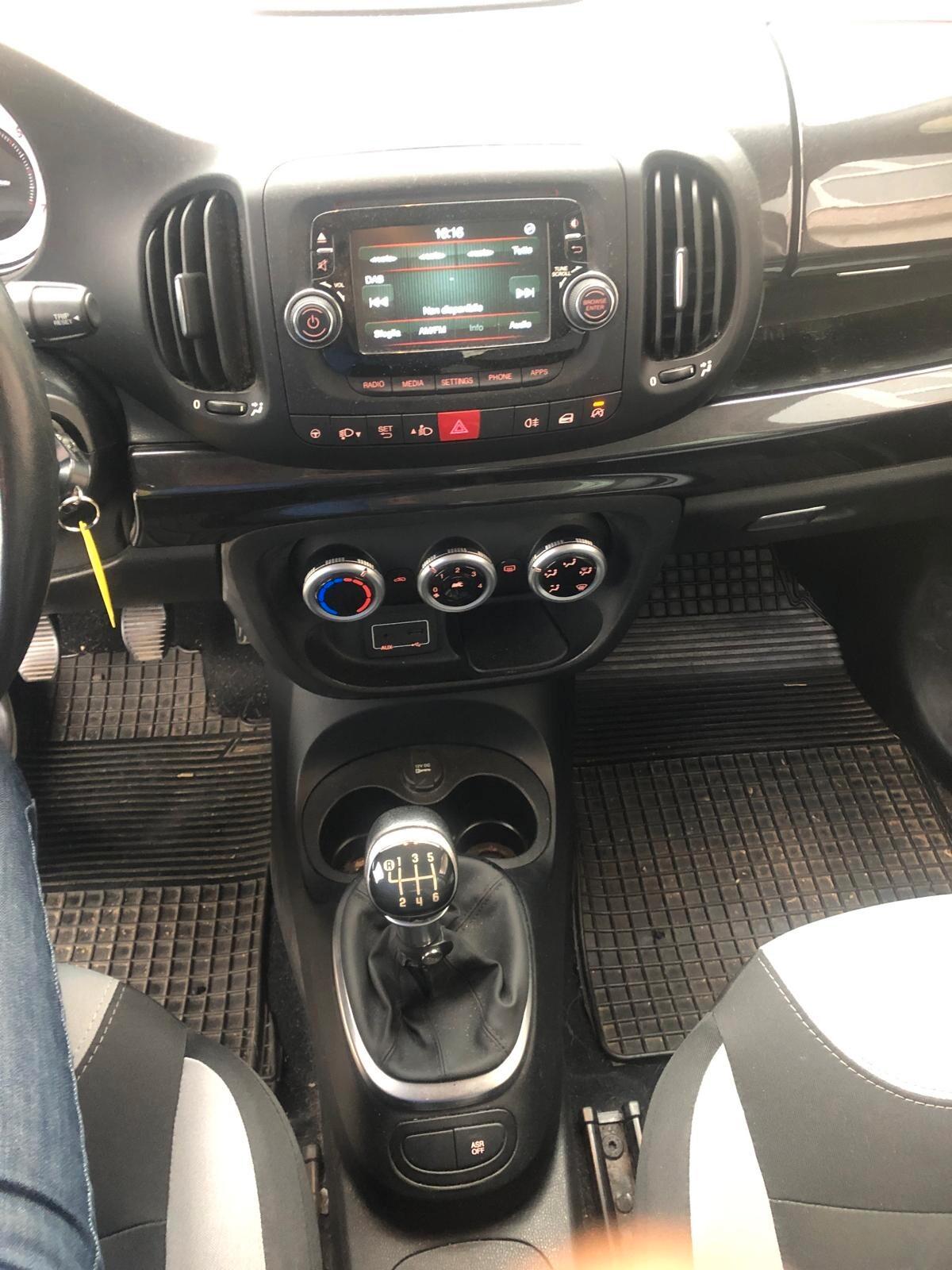 Fiat 500L 1.6 Multijet 120 CV Urban