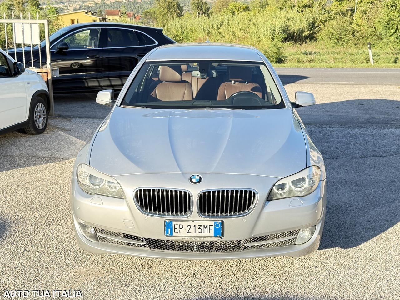 BMW 520 D TOURING navi led xenon pelle