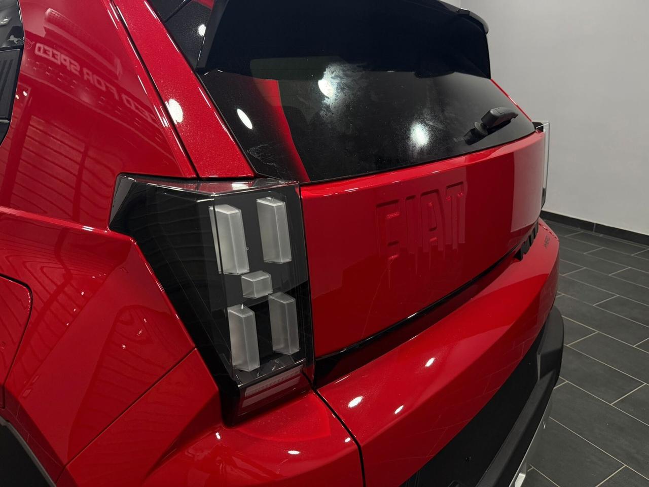 Fiat Grande Panda 1.2 Hybrid 110 CV S&S La Prima