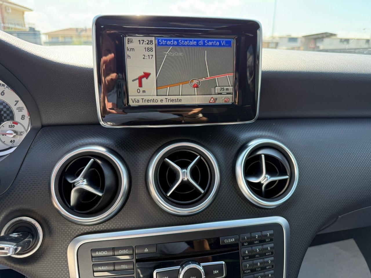 Mercedes-benz A 180 122CV*TETTO*NAVI*EURO 6