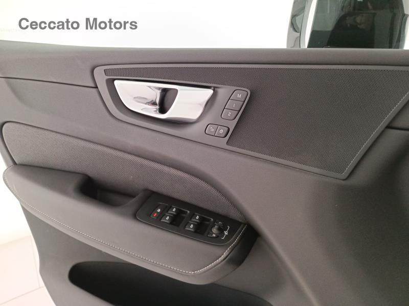 Volvo XC60 2.0 B4 Inscription AWD Geartronic