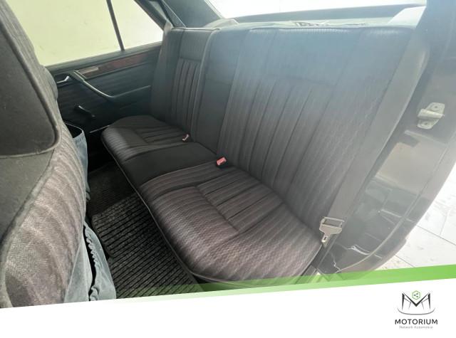 Mercedes-Benz E 200 Classe E 200