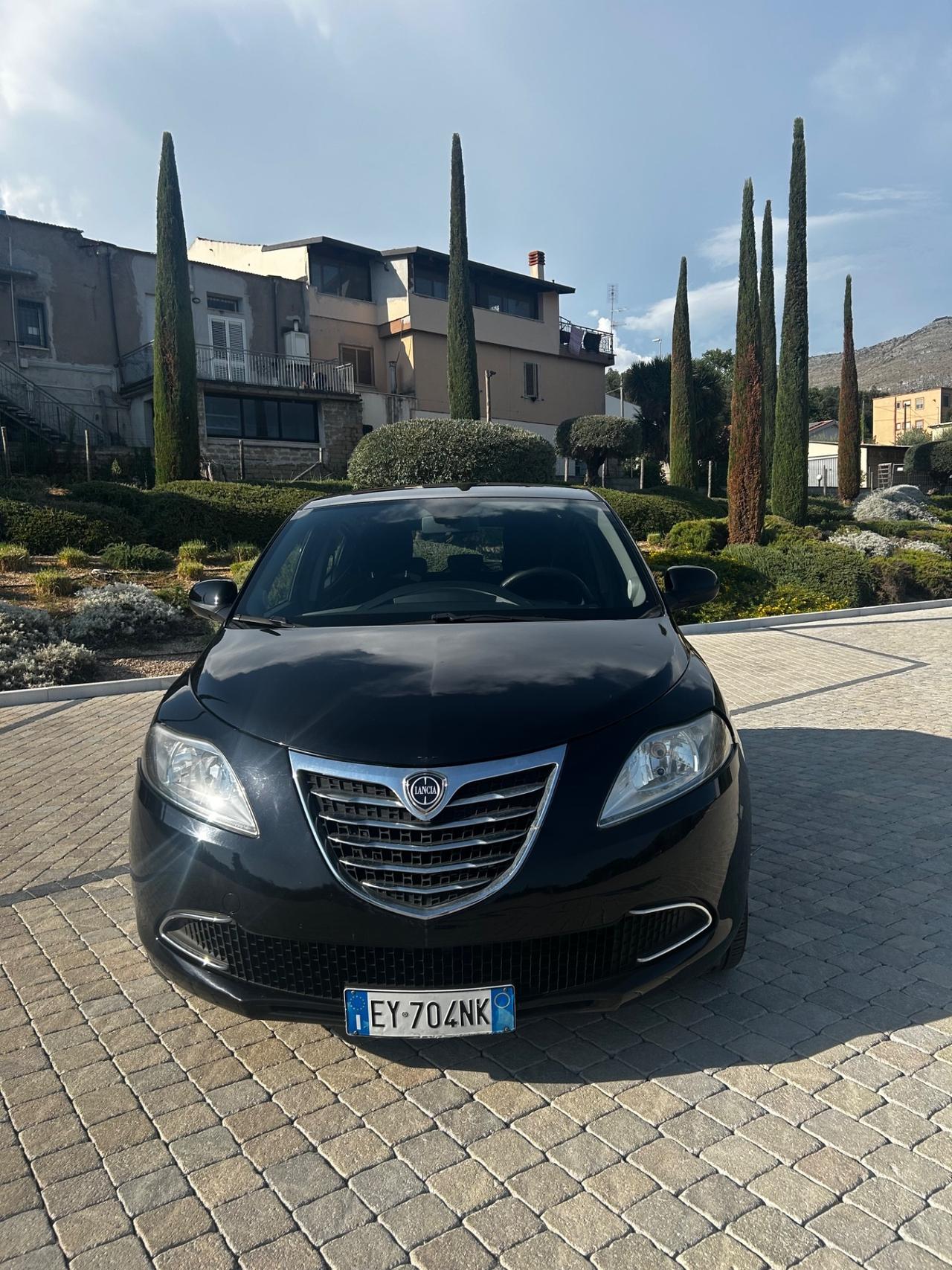 Lancia Ypsilon 1.3 MJT 16V 95 CV 5 porte S&S Elle
