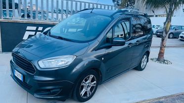 Ford Tourneo Courier 1.5 TDCI 95 CV Titanium