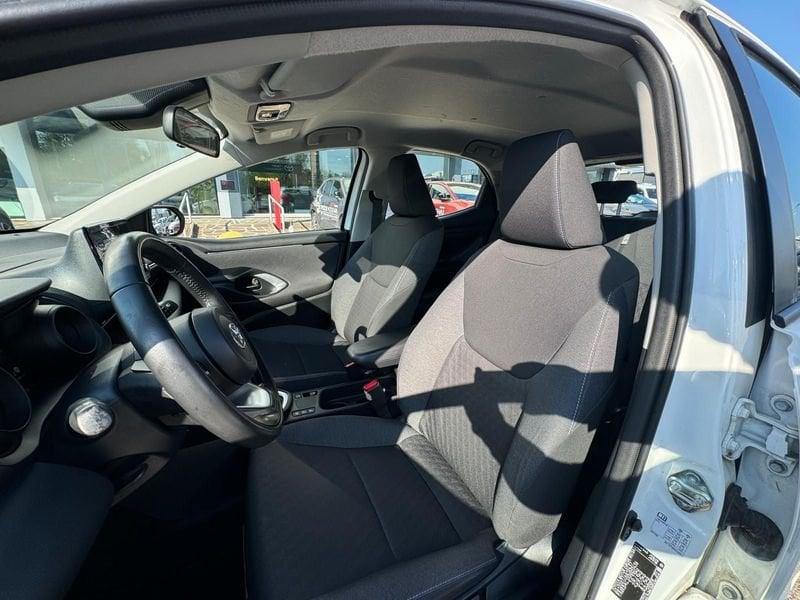 Toyota Yaris Yaris 1.5h Trend