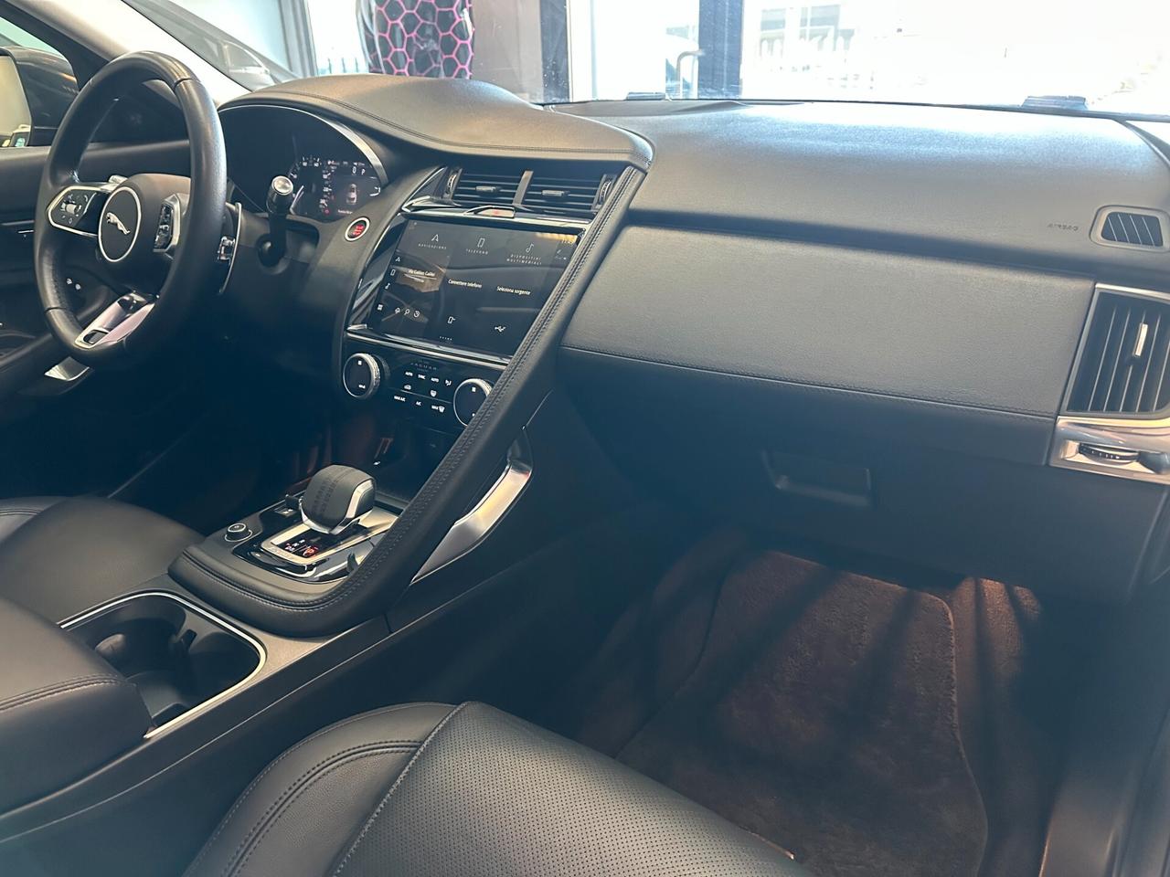 Jaguar E-Pace 2.0D I4 163 CV AWD Auto HSE TETTO PANORAMICO