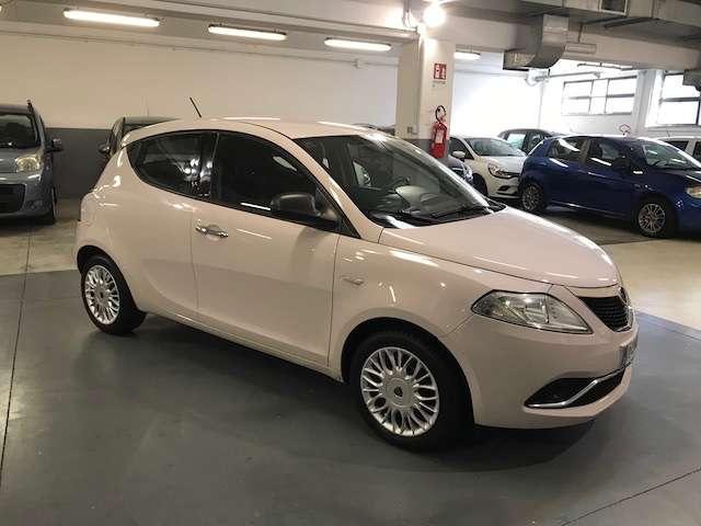 Lancia Ypsilon Ypsilon 1.2 Gold 69cv