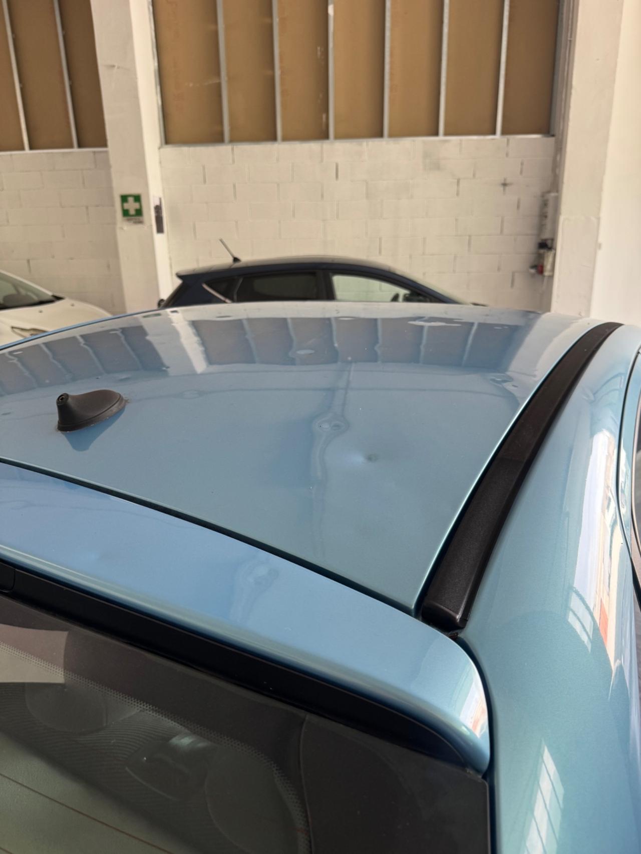 Citroen C3 1.1 airdream Gold by Pinko