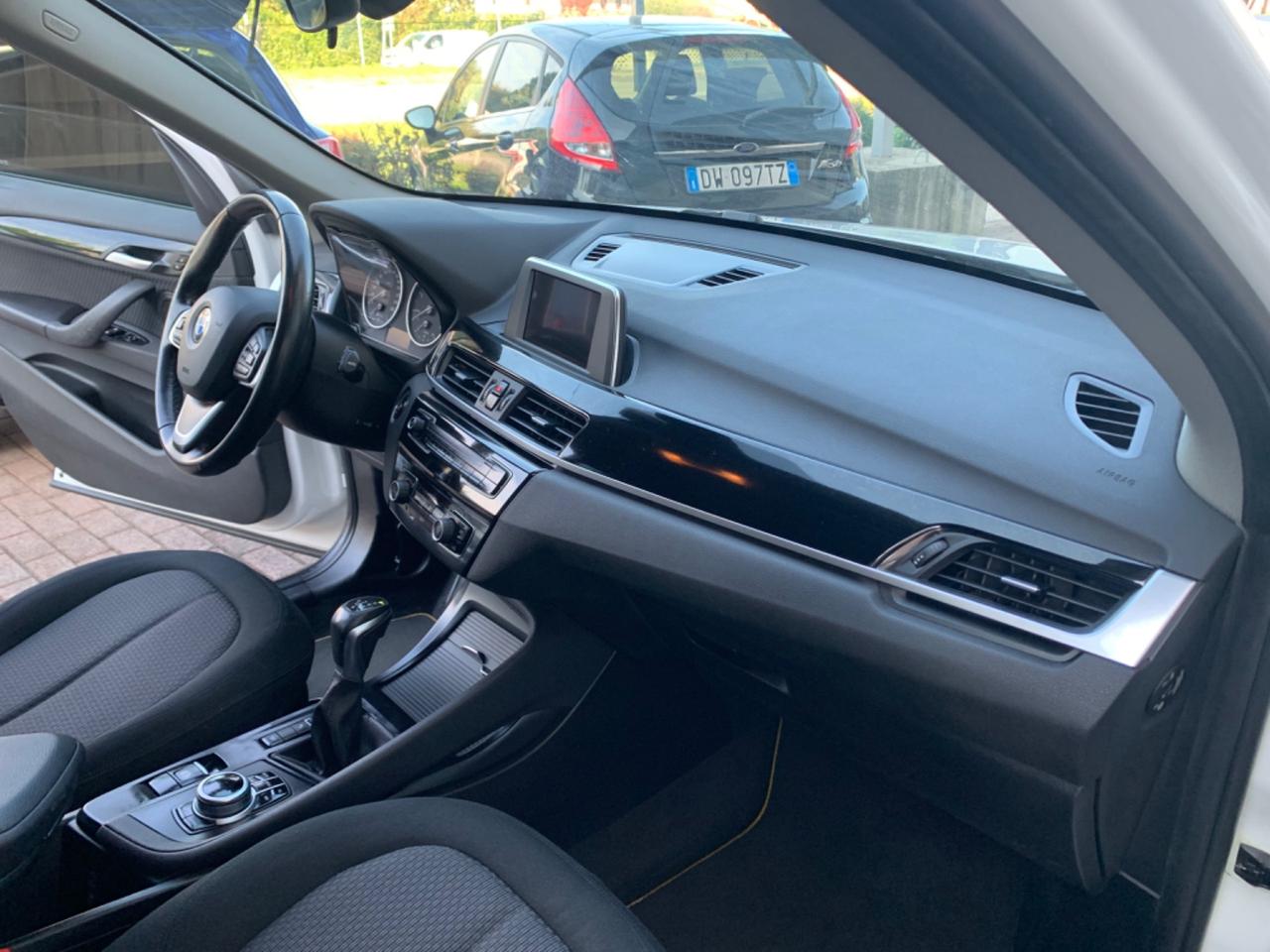 Bmw X1 xDrive18d Sport