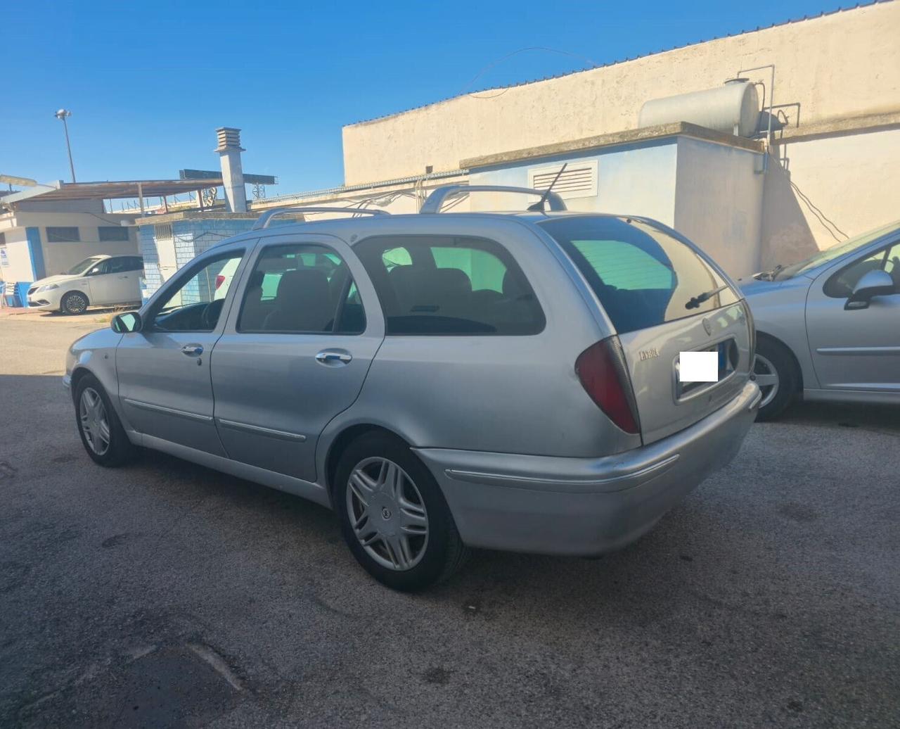 Lancia Lybra 2.4 JTD 140 CV cat Station Wagon LX