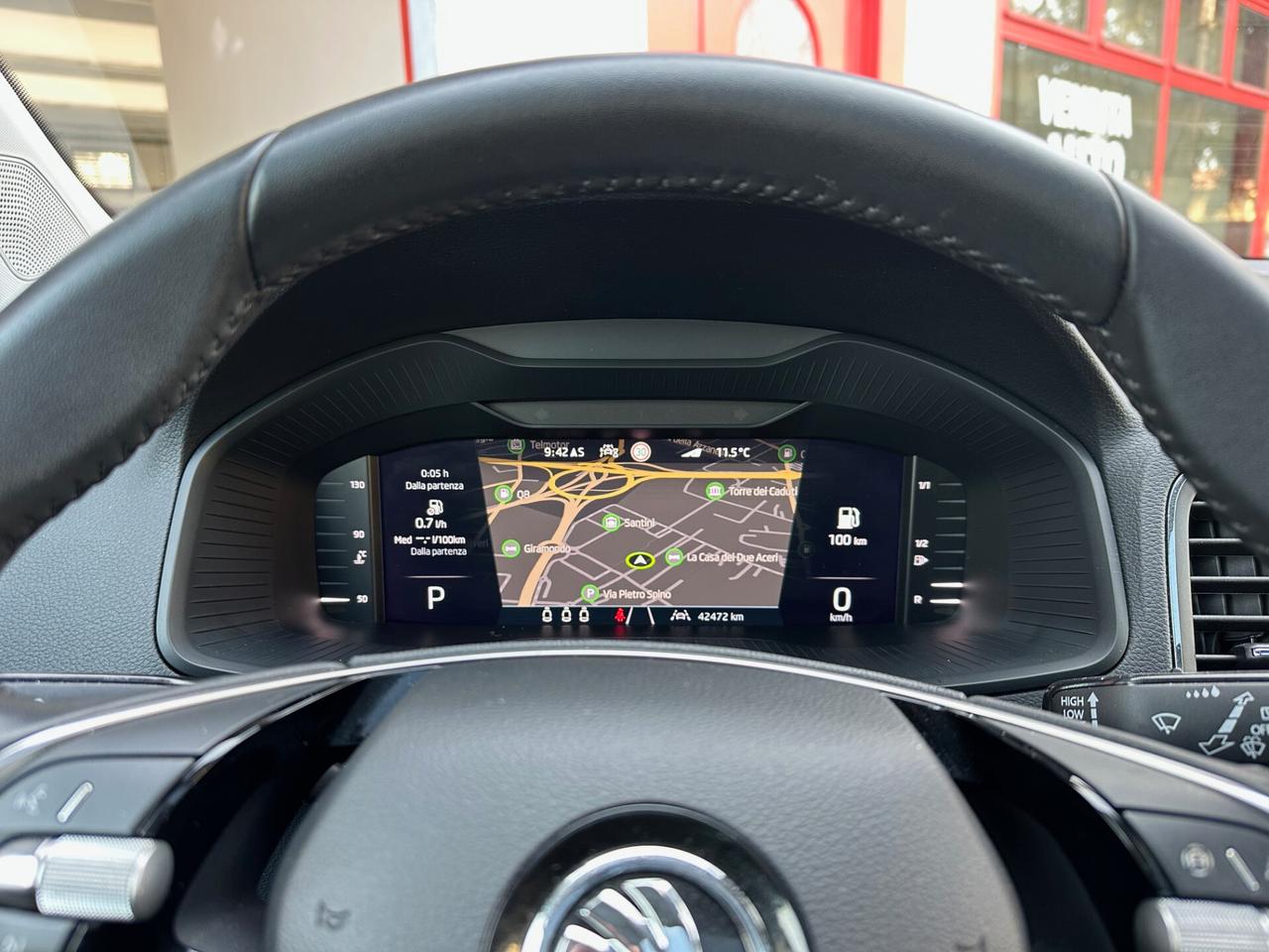 Skoda Karoq 1.5 tsi Executive dsg unipr. TETTO GARANZIA