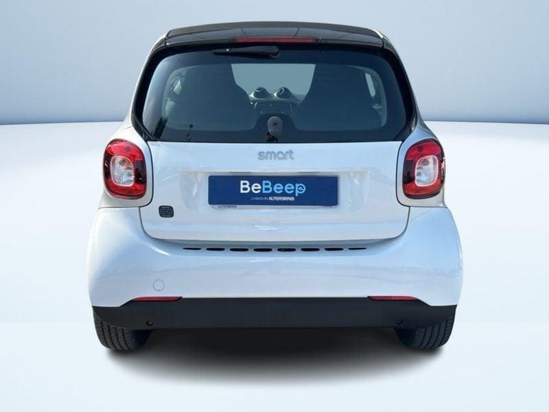smart fortwo EQ PURE 22KW