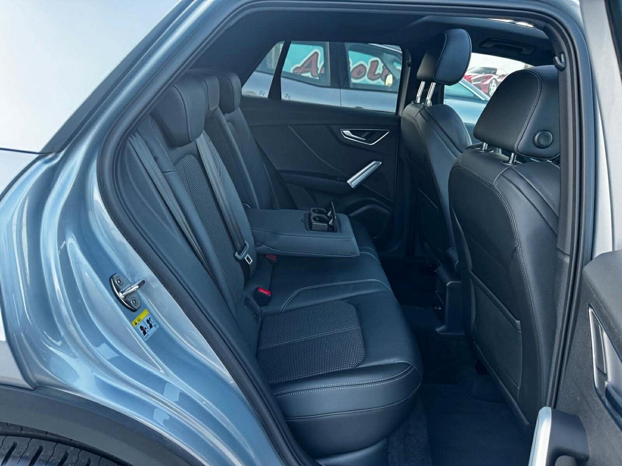 Audi Q2 30 TDI -TETTO A-SLINE INT-