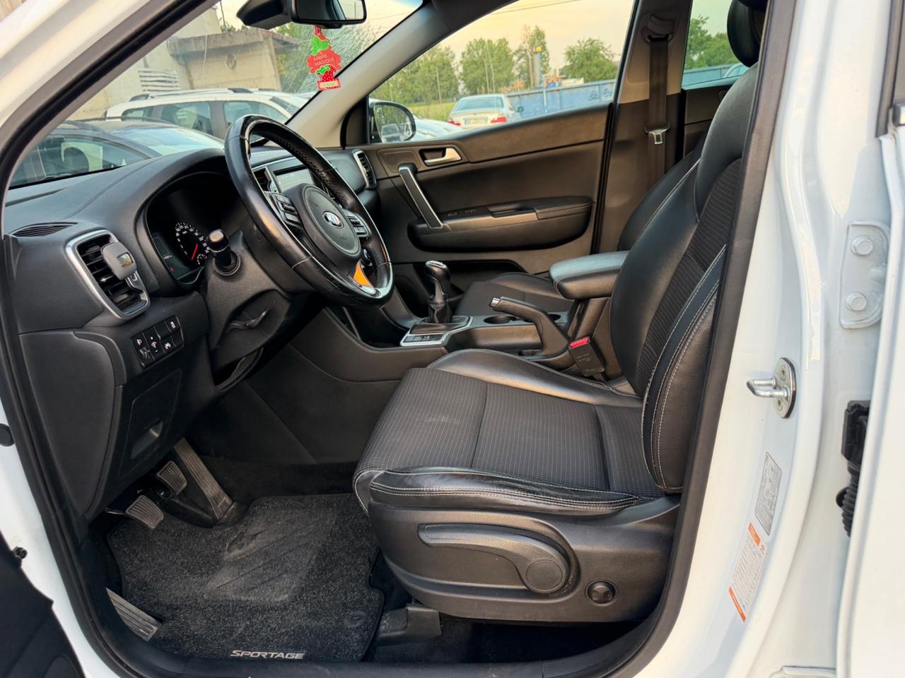 Kia Sportage 1.7 CRDI VGT 2WD Active