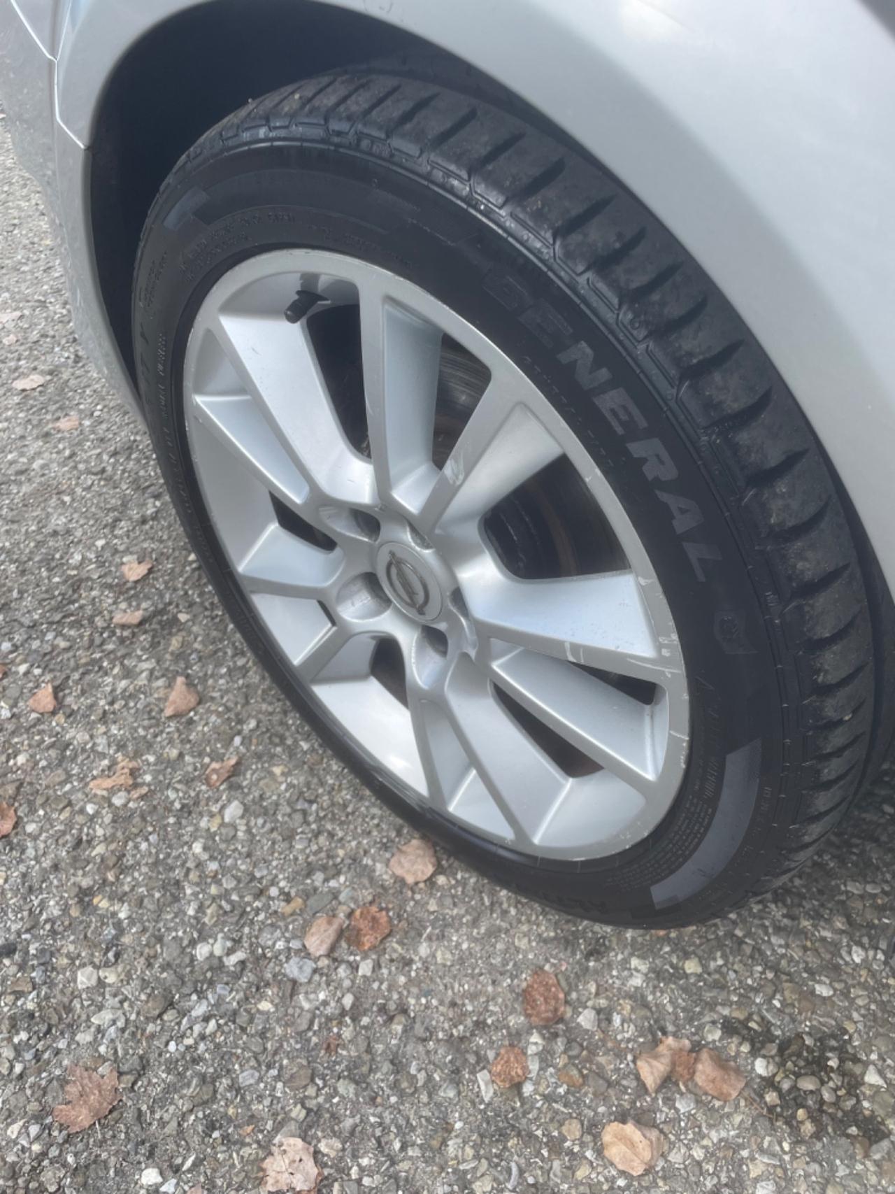 Opel Astra 1.9 CDTI 120CV Station Wagon Cosmo