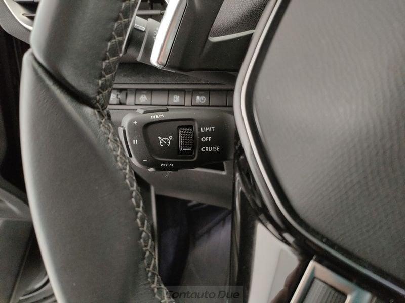Peugeot 3008 Hybrid 225 e-EAT8 Allure Pack