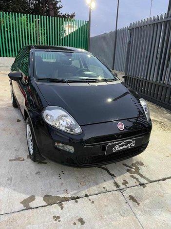 FIAT Punto 1.4 8V 5 porte Natural Power Street