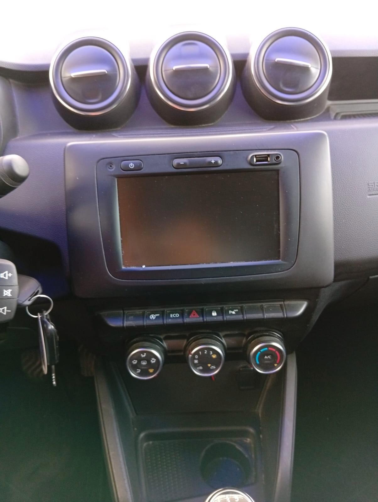 Dacia Duster 1.0 TCe 100 CV ECO-G 4x2 15th Anniversary