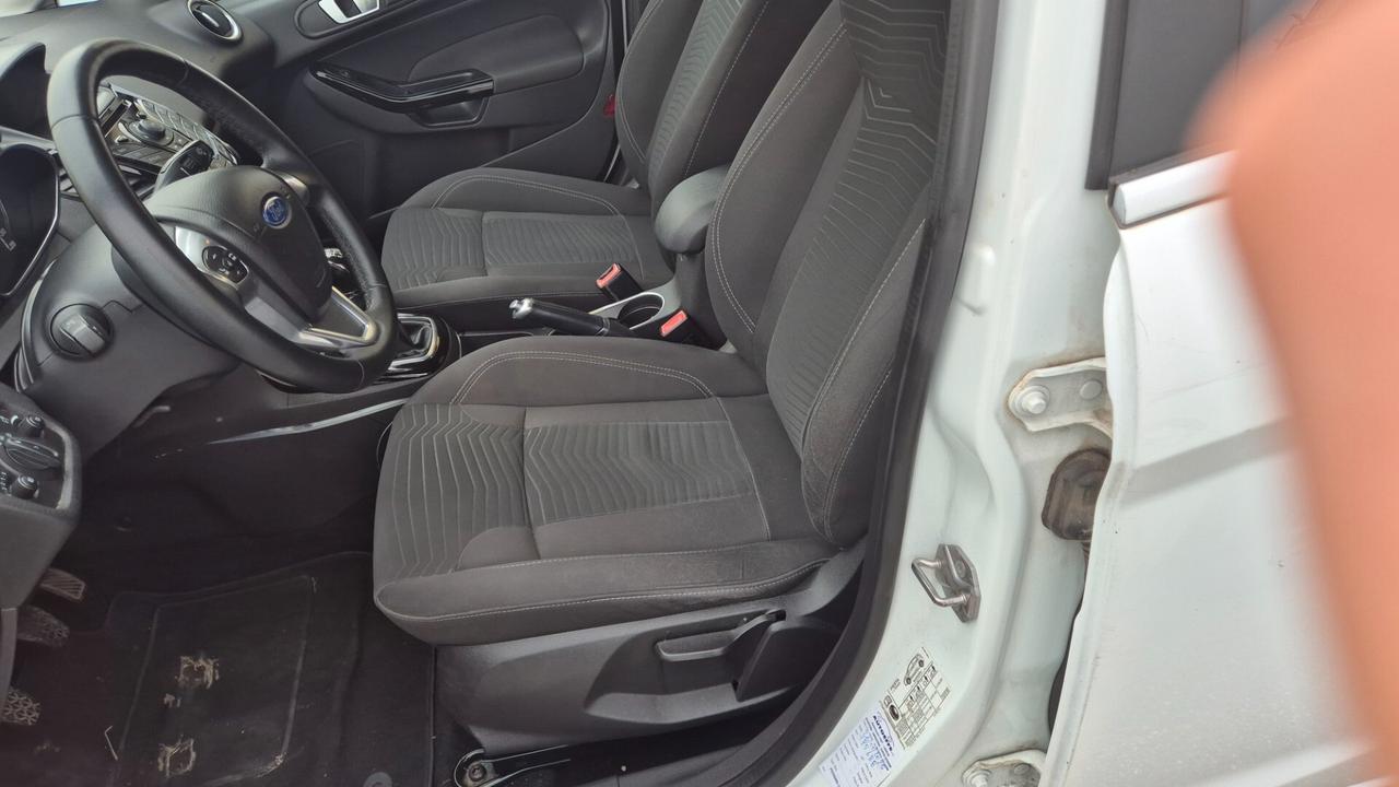 Ford Fiesta 1.0 80CV 5 porte Titanium