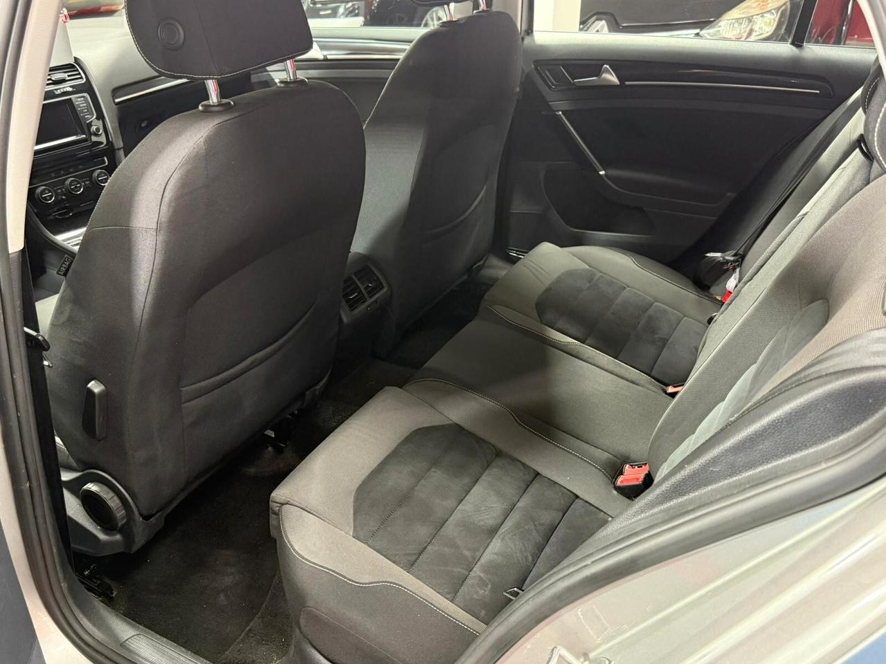 Volkswagen Golf 1.6 tdi 105cv BlueMotion - 2013