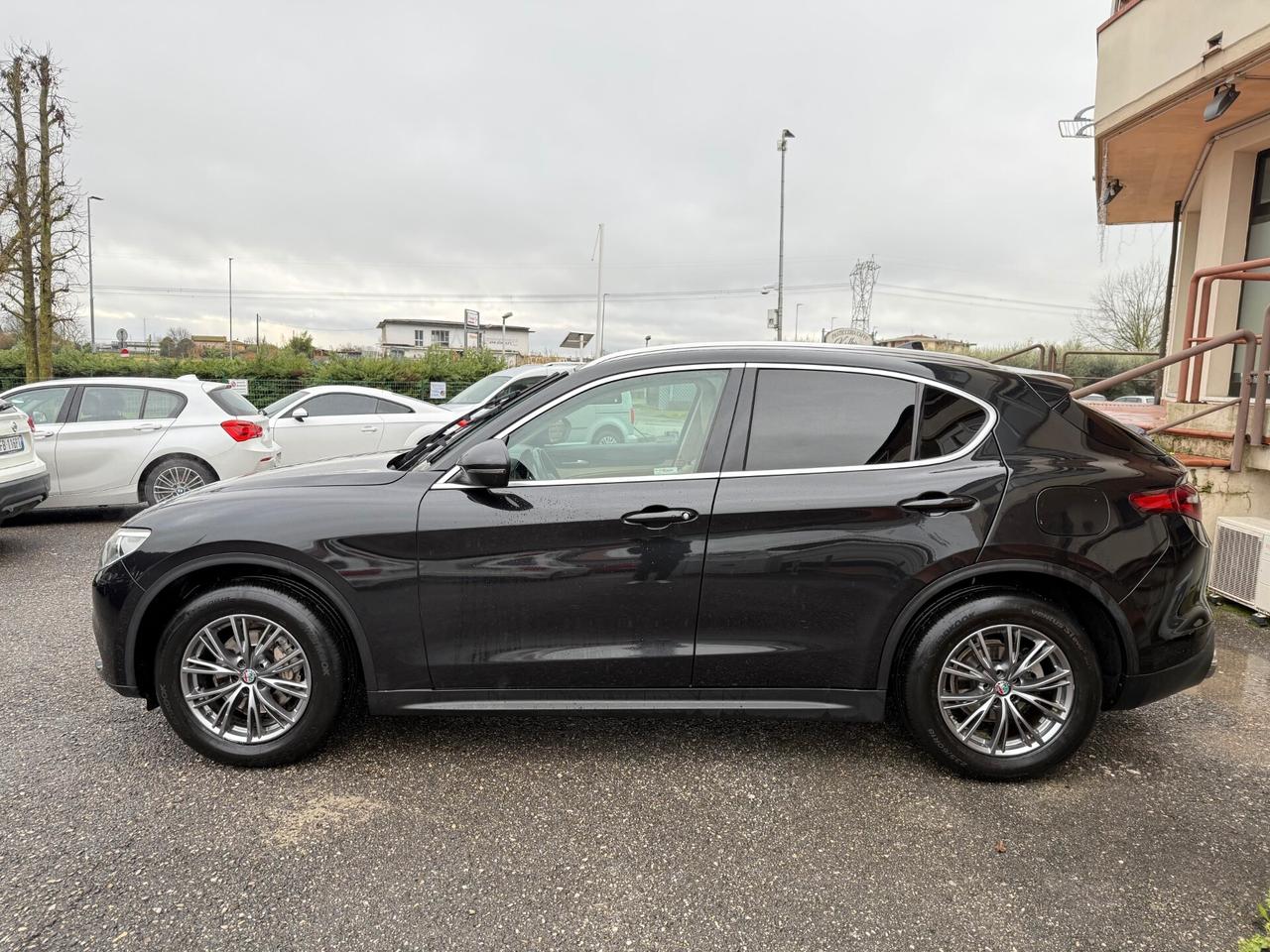 Alfa Romeo Stelvio 2.2 Turbodiesel 210 CV AT8 Q4 Executive