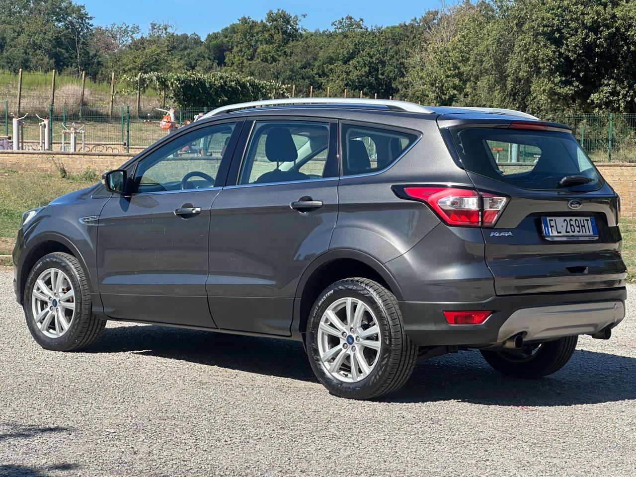 Ford Kuga 1.5 TDCI 120 CV S&S 2WD Titanium