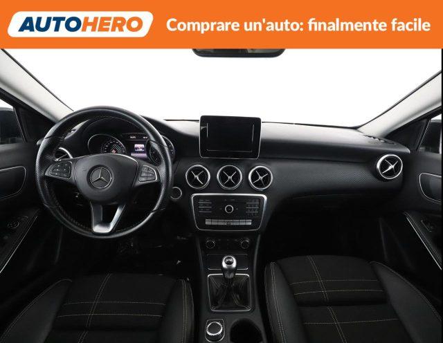 MERCEDES-BENZ A 180 d Sport