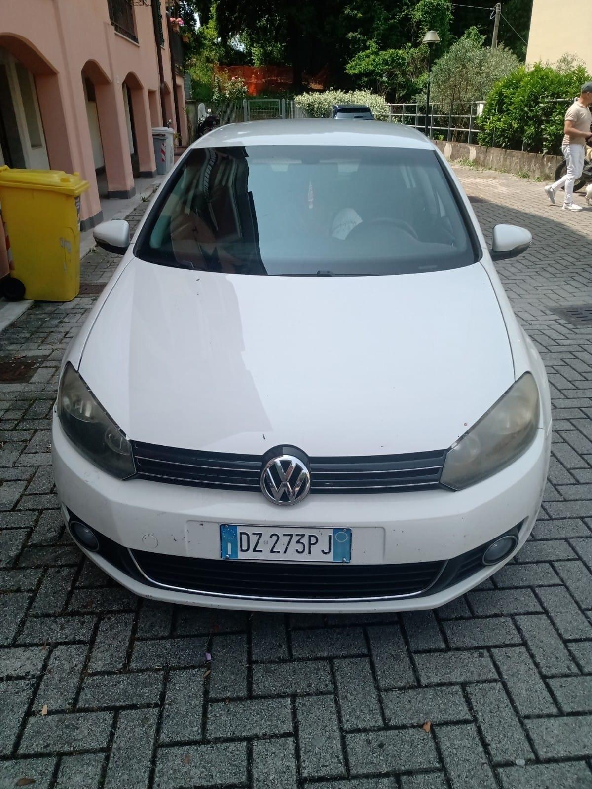 Volkswagen Golf 1.6 TDI DPF