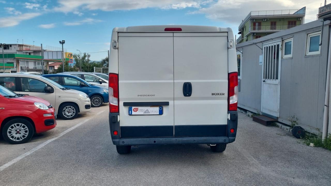 Peugeot Boxer 330 2.2 BlueHDi 140 S&S PC-TN Furgone