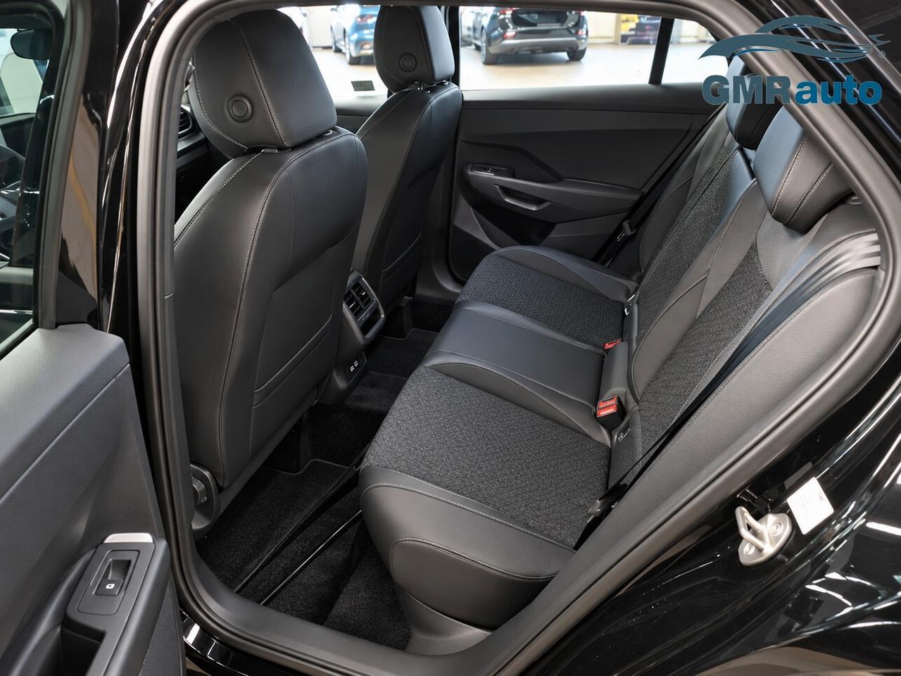 Volkswagen T-Roc R-LINE 1.5 eTSI 150 CV DSG – IQ.LIGHT MATRIX LED 2026 GANCIO TR- PREZZO REALE
