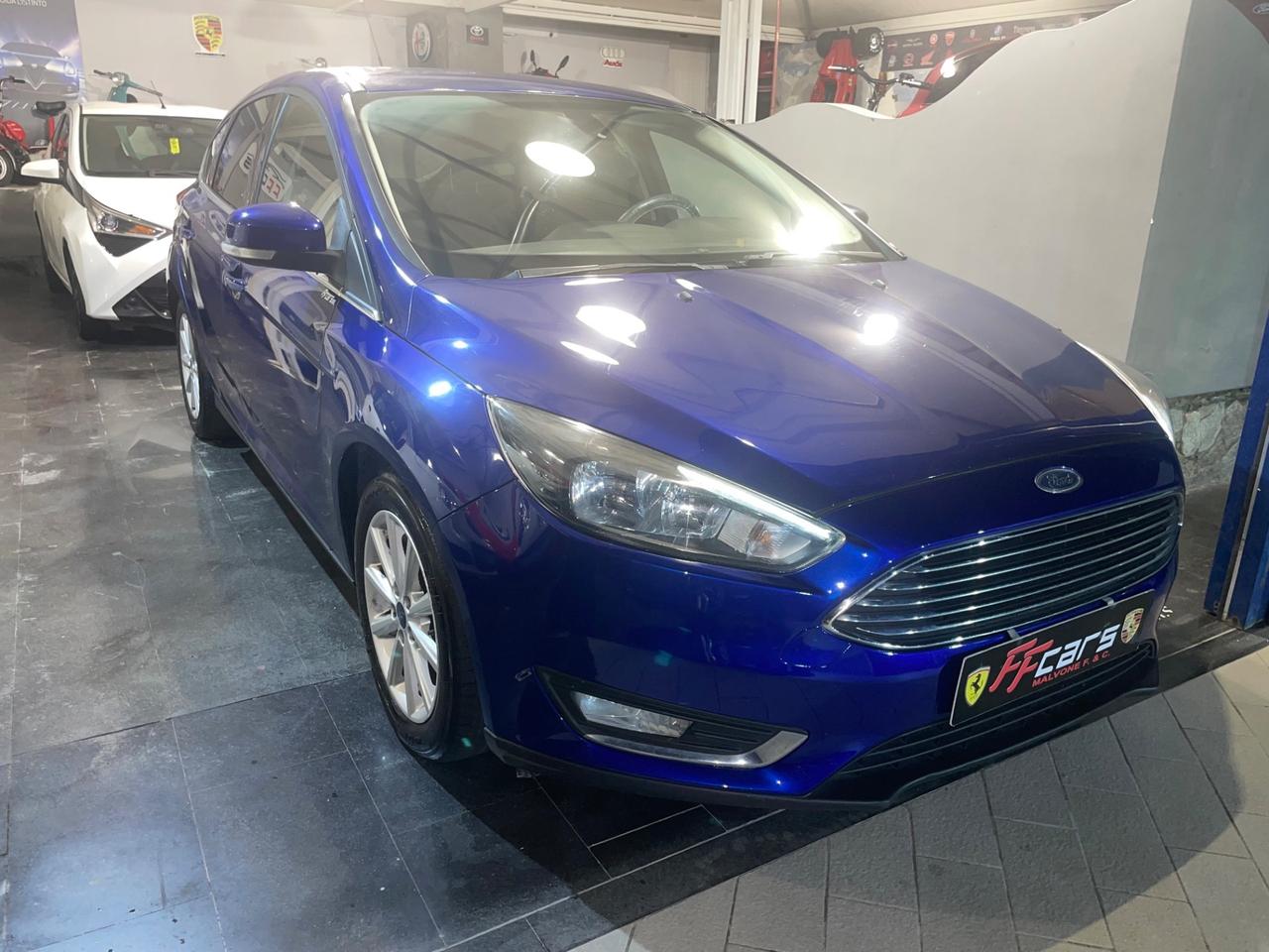 Ford Focus 1.6 120 CV GPL Titanium