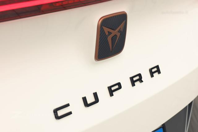 CUPRA Formentor 1.4 e-Hybrid DSG