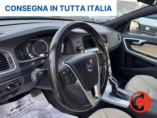 VOLVO V60 D2 GEATRONIC EDITION-NAVI-PELLE-CERCHI 17-SENSORI-