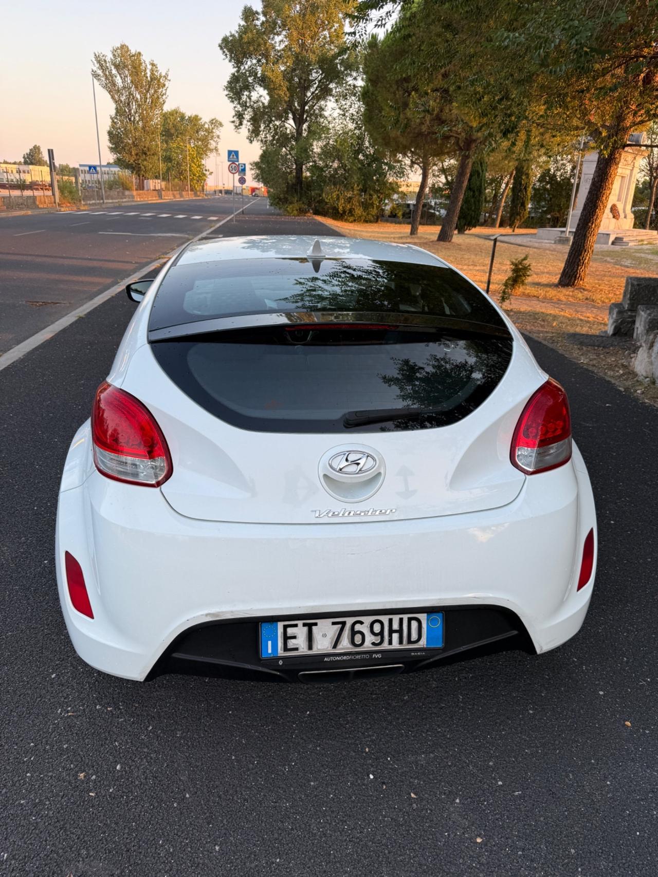 Hyundai Veloster 1.6 GDI DCT Comfort