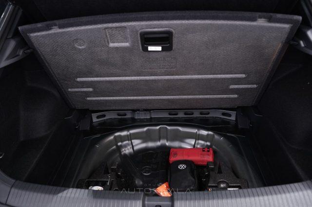 VOLKSWAGEN T-Roc 1.0 TSI R-Line Plus