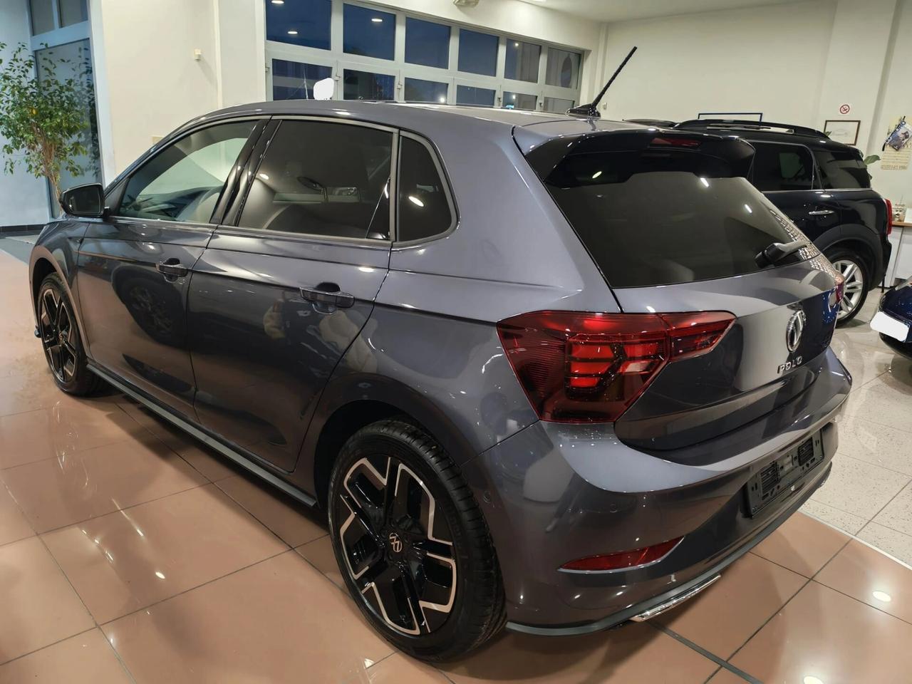 Volkswagen Polo 1.0 TSI R-Line