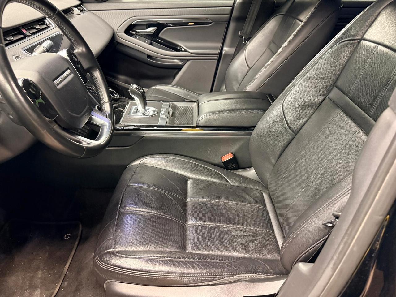 Land Rover Range Evoque DARK EDITION AUTOCARRO 5 POSTI