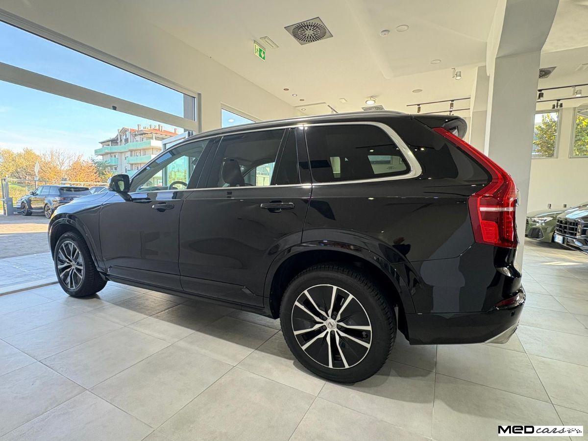 VOLVO - XC90 - B5AWD Geartr. 7 posti Mom. Pro