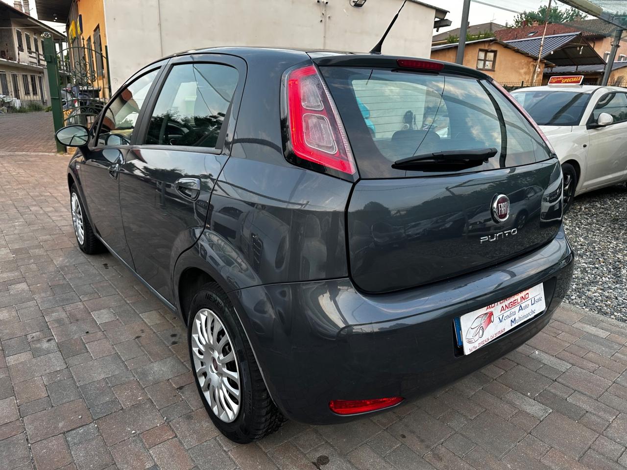 Fiat Punto 1.3 MJT II 75 CV 5 porte